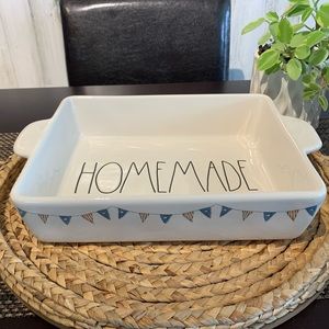 Rae Dunn “HOMEMADE” Baking Dish